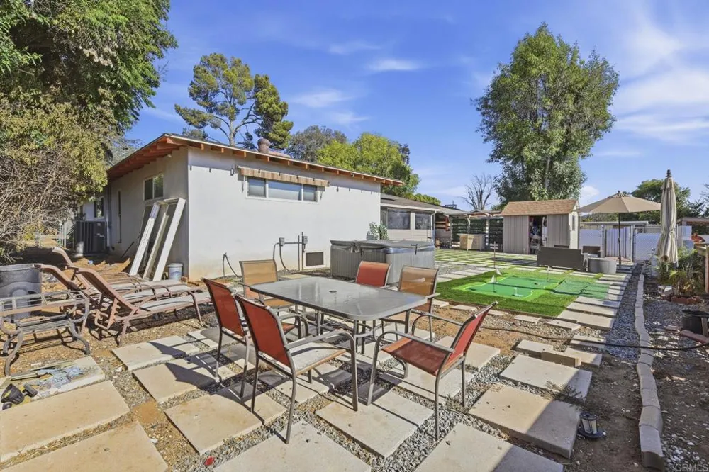 646 El Rancho Dr El Cajon, CA 92019