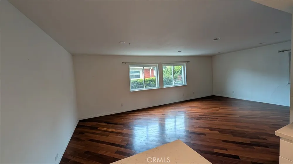 872 Lucile Avenue #A Silver Lake, CA 90026