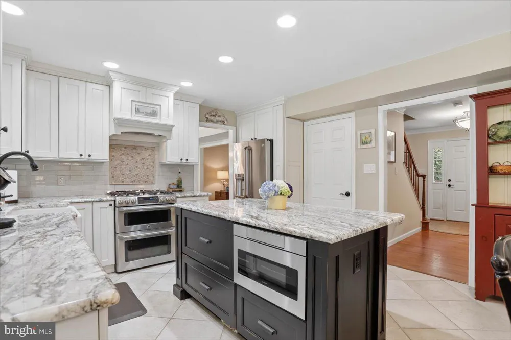 12746 CLAWSON Manassas, VA 20112