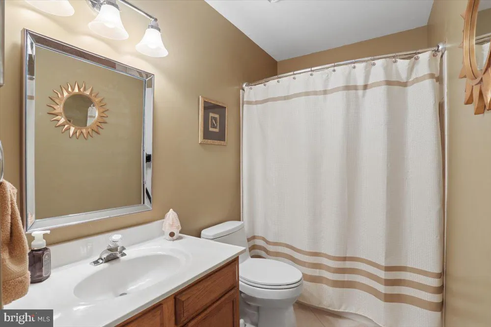 12746 CLAWSON Manassas, VA 20112