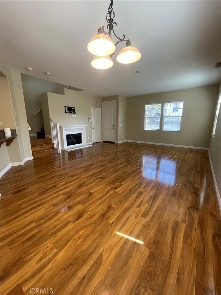 15996 Moonflower Chino, CA 91708