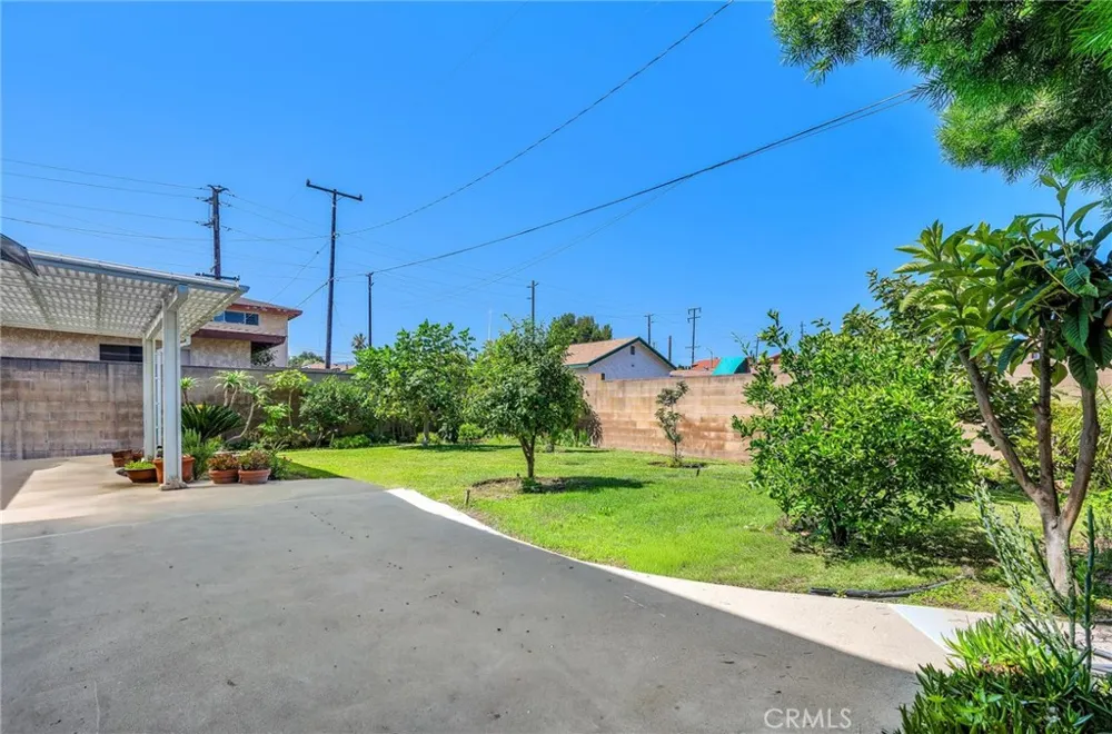 25433 Adamo Avenue Lomita, CA 90717