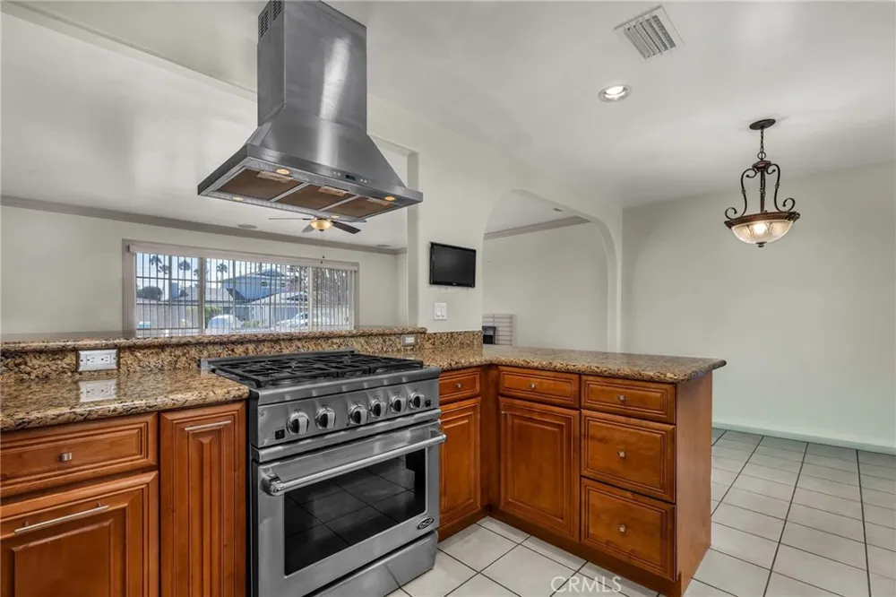 25433 Adamo Avenue Lomita, CA 90717