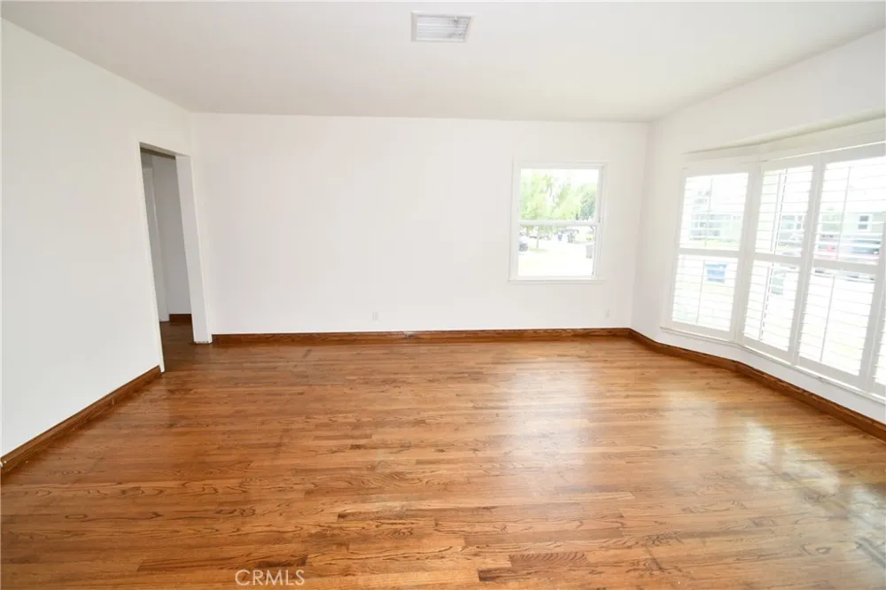 4562 Iroquois Avenue Lakewood, CA 90713