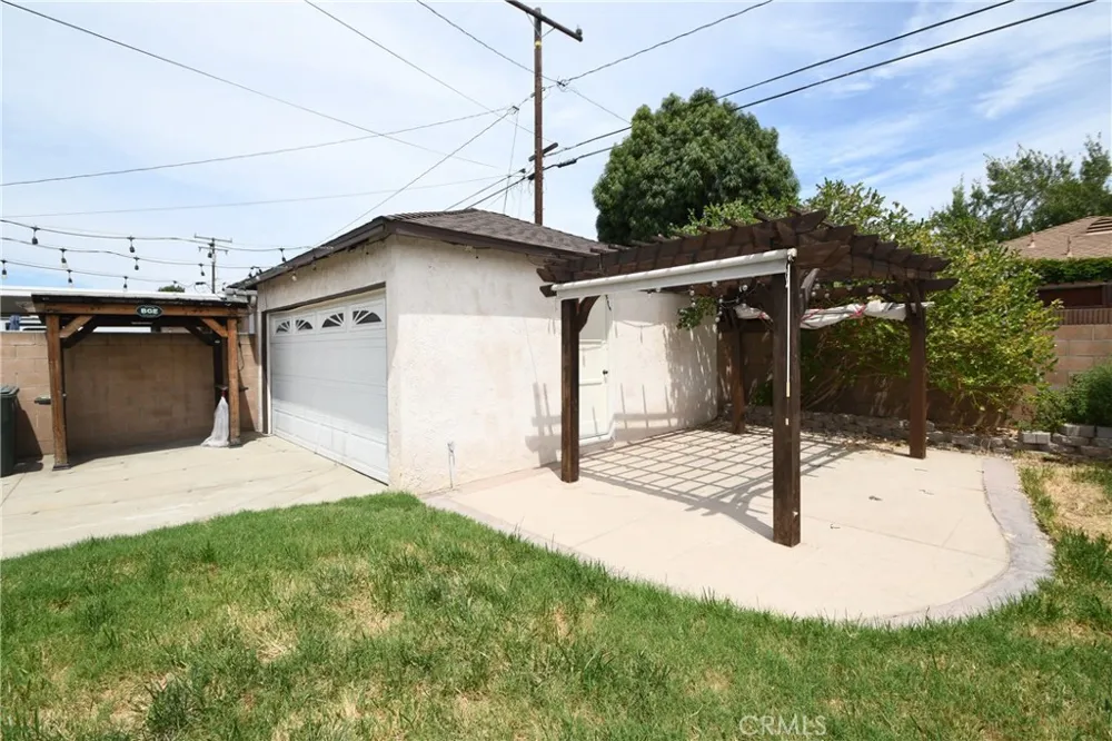 4562 Iroquois Avenue Lakewood, CA 90713