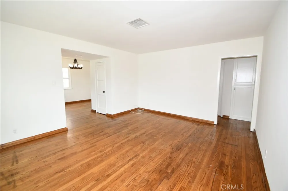 4562 Iroquois Avenue Lakewood, CA 90713