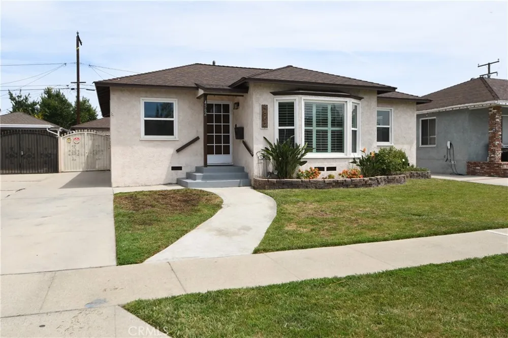 4562 Iroquois Avenue Lakewood, CA 90713