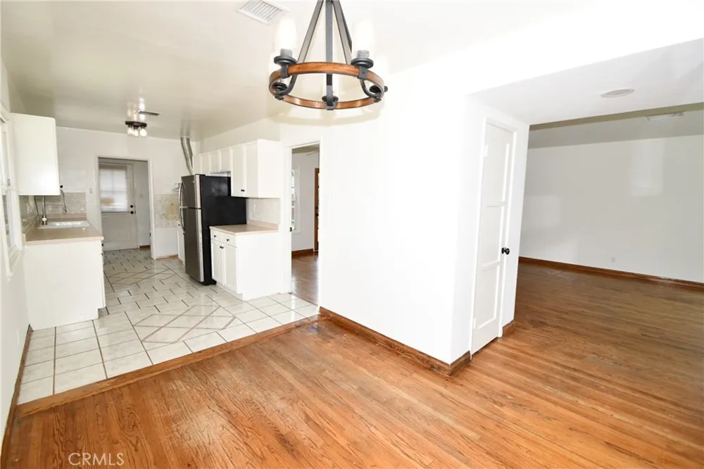 4562 Iroquois Avenue Lakewood, CA 90713