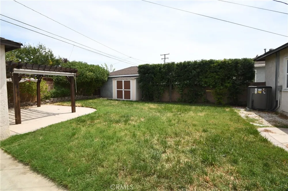 4562 Iroquois Avenue Lakewood, CA 90713