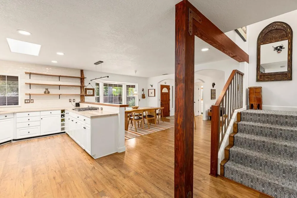 808 Palaro Drive Encinitas, CA 92024