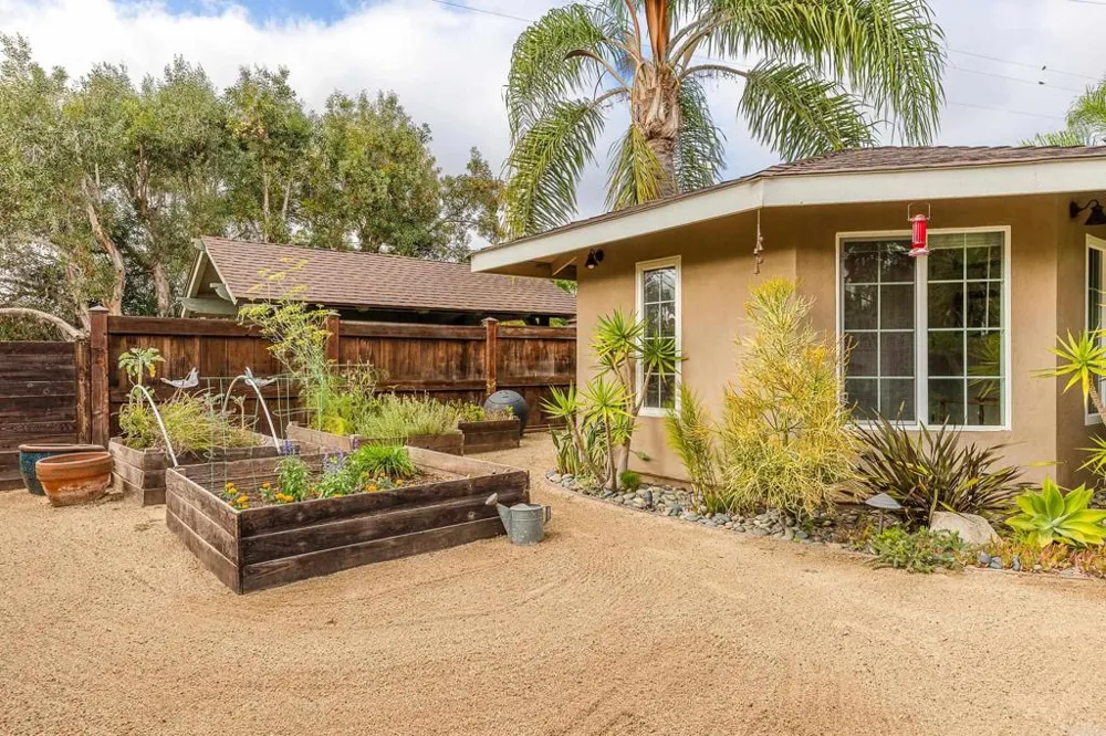 808 Palaro Drive Encinitas, CA 92024