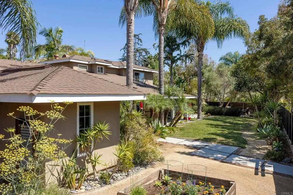 808 Palaro Drive Encinitas, CA 92024