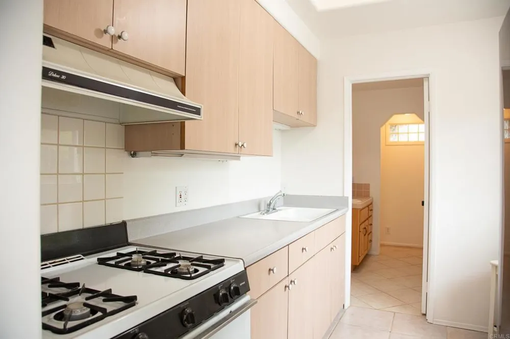 808 Palaro Drive Encinitas, CA 92024