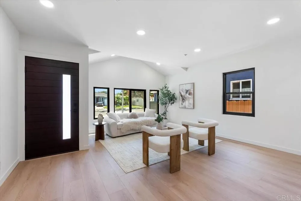 11613 Mcdonald Street Culver City, CA 90230