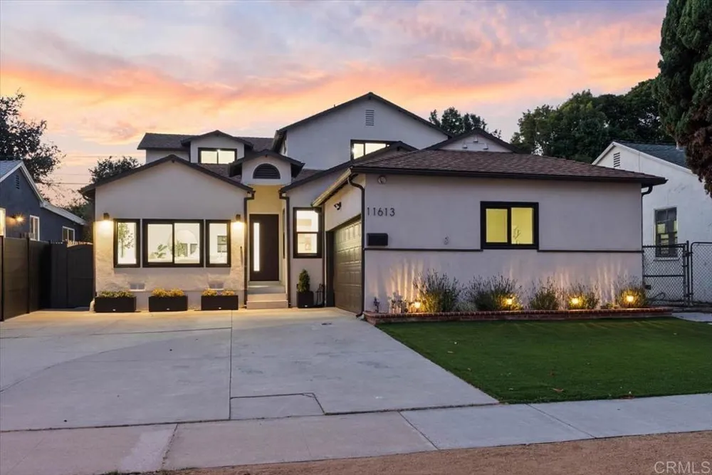 11613 Mcdonald Street Culver City, CA 90230