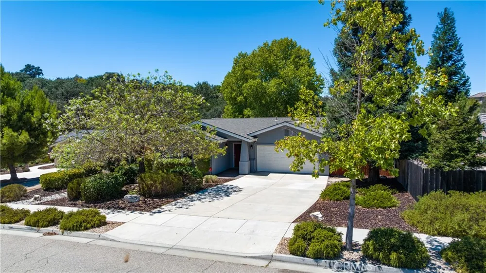 1805 Arciero Way Paso Robles, CA 93446