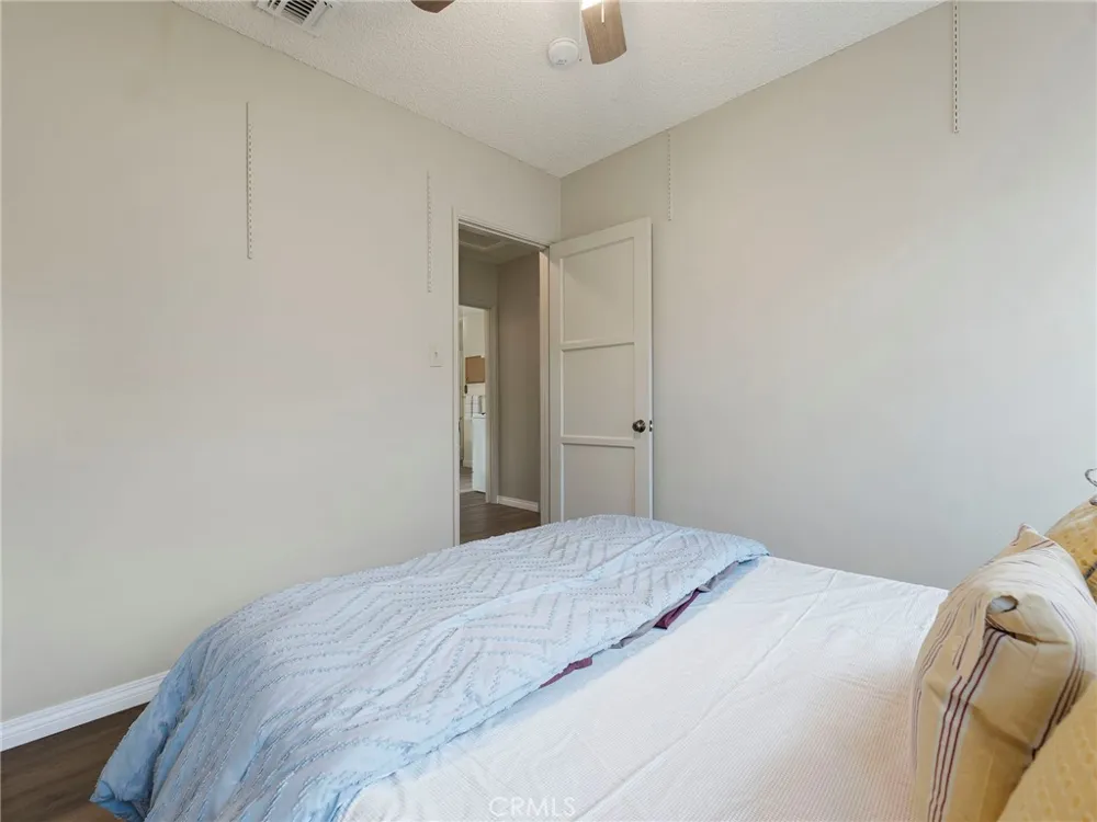 8043 Rhodes North Hollywood, CA 91605