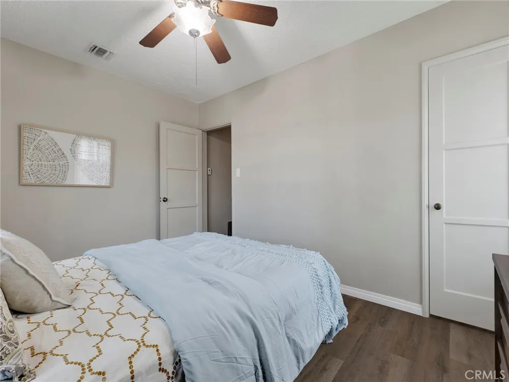 8043 Rhodes North Hollywood, CA 91605