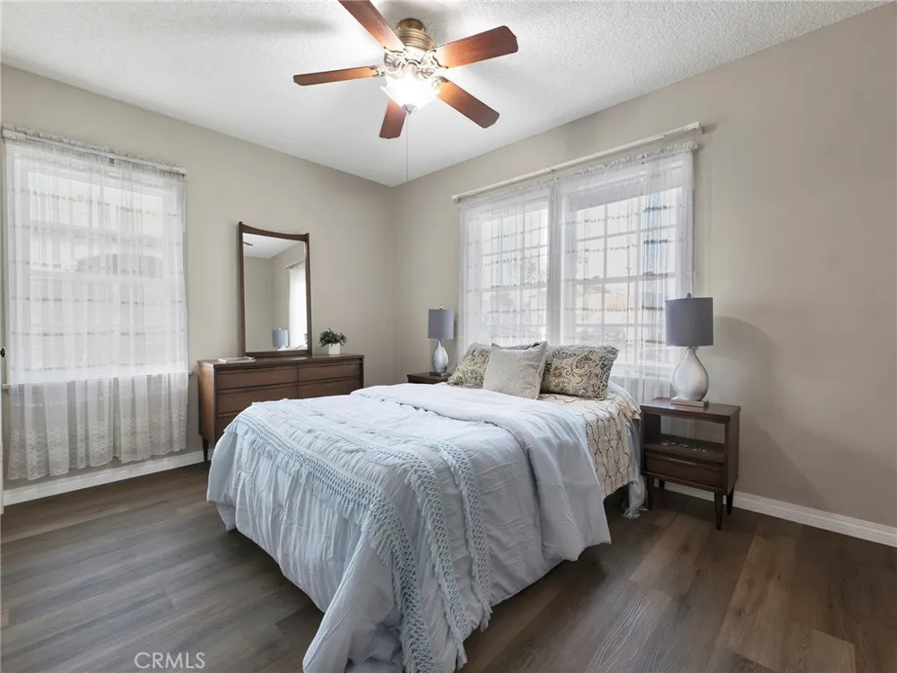 8043 Rhodes North Hollywood, CA 91605