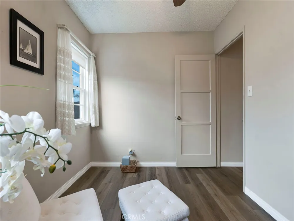8043 Rhodes North Hollywood, CA 91605