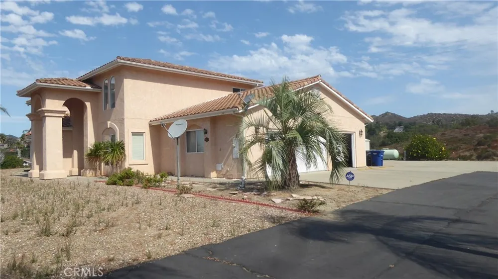 40482 Gavilan Mountain Fallbrook, CA 92028