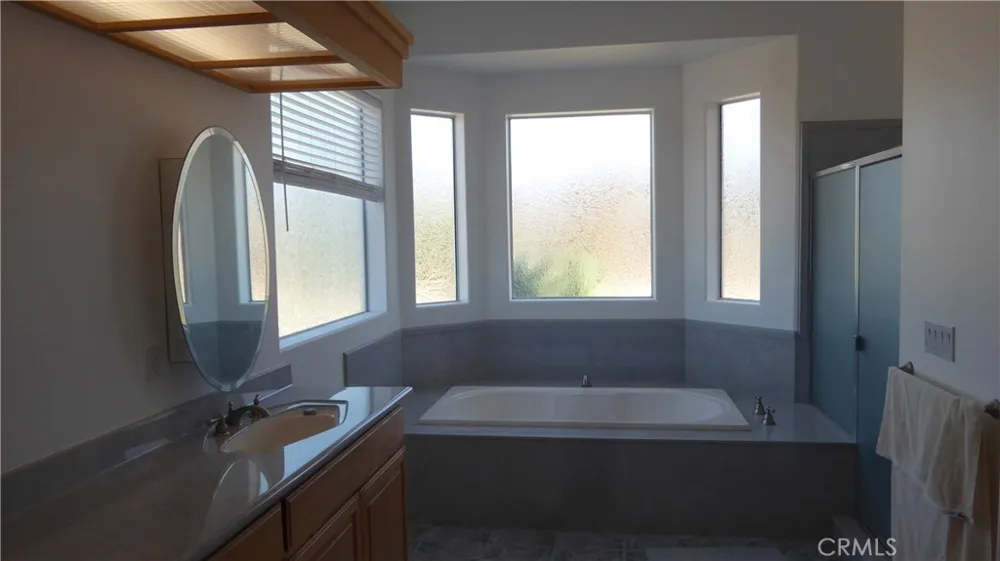 40482 Gavilan Mountain Fallbrook, CA 92028