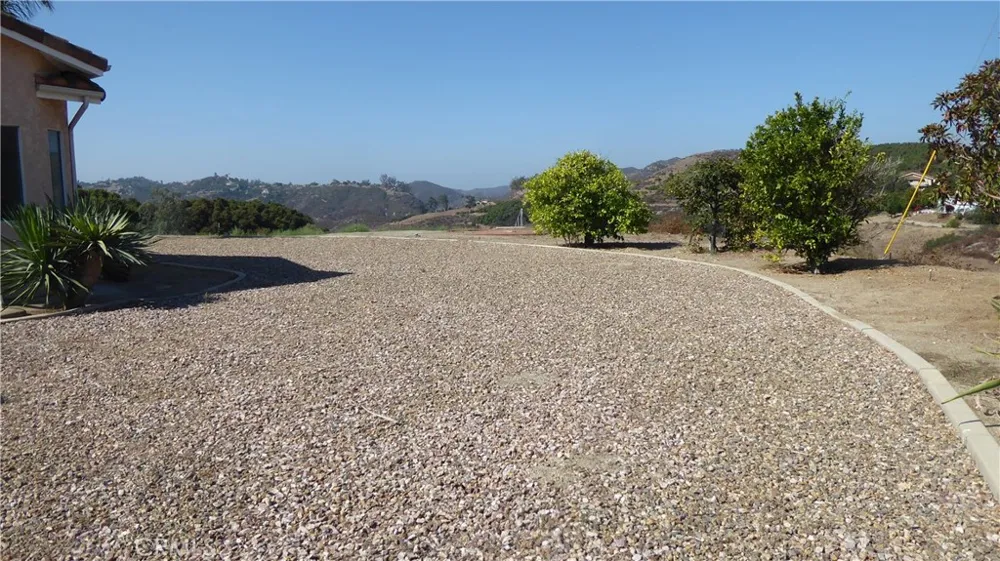 40482 Gavilan Mountain Fallbrook, CA 92028