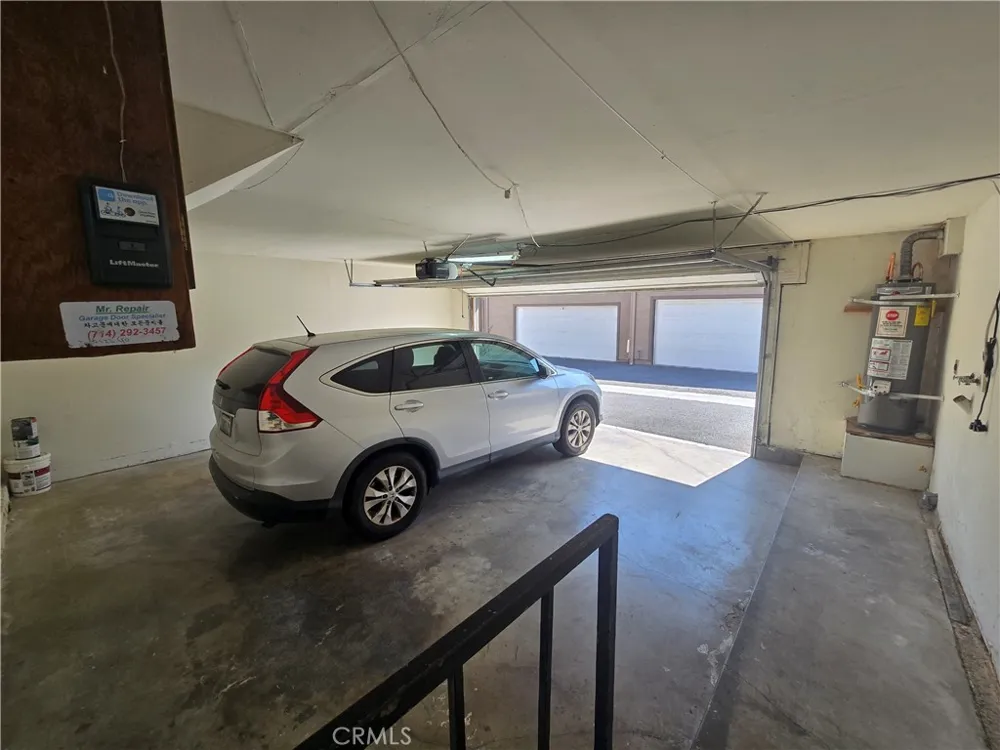 2288 Loma Alta Drive #6 Fullerton, CA 92833