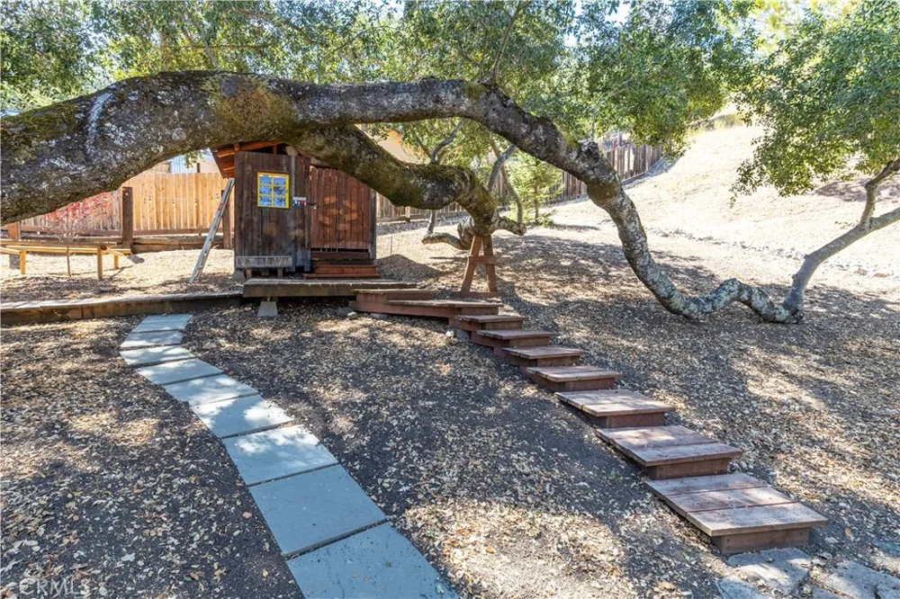 7300 Bella Vista Atascadero, CA 93422
