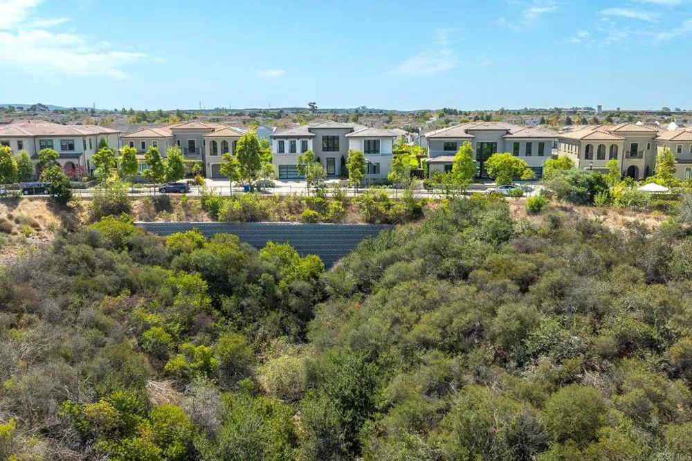 6179 Summit Crest Circle San Diego, CA 92130