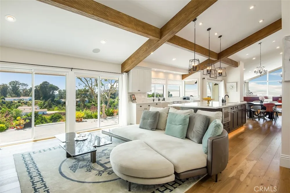2 El Concho Lane Rolling Hills, CA 90274