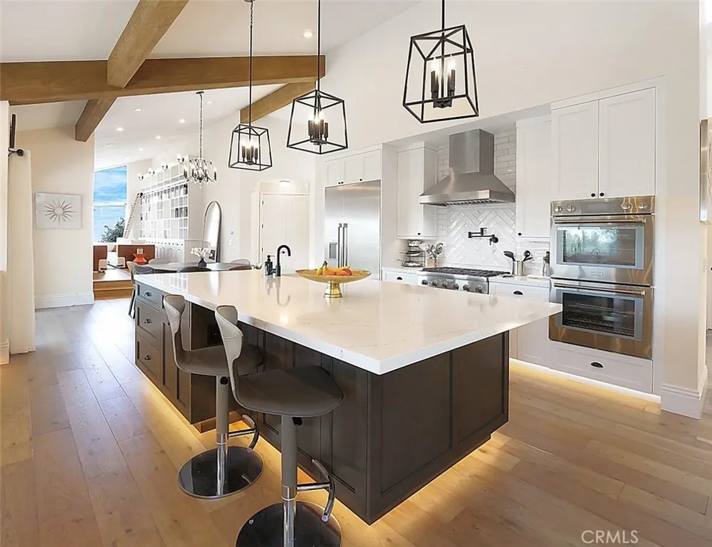 2 El Concho Lane Rolling Hills, CA 90274