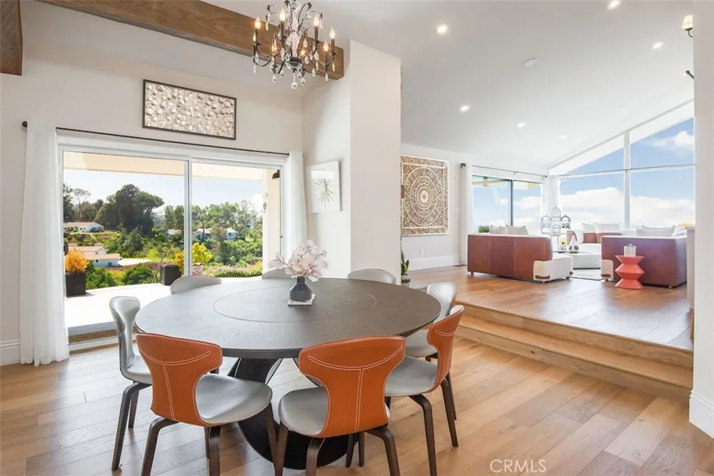 2 El Concho Lane Rolling Hills, CA 90274