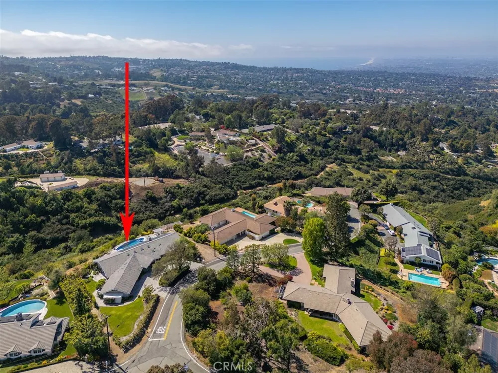 2 El Concho Lane Rolling Hills, CA 90274