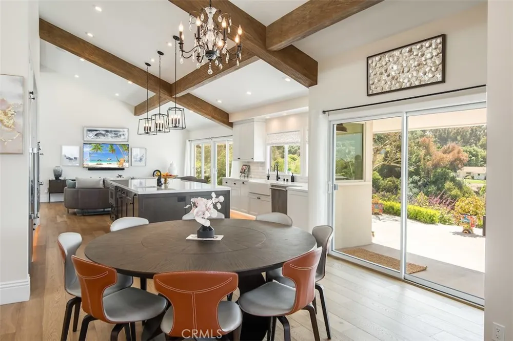 2 El Concho Lane Rolling Hills, CA 90274