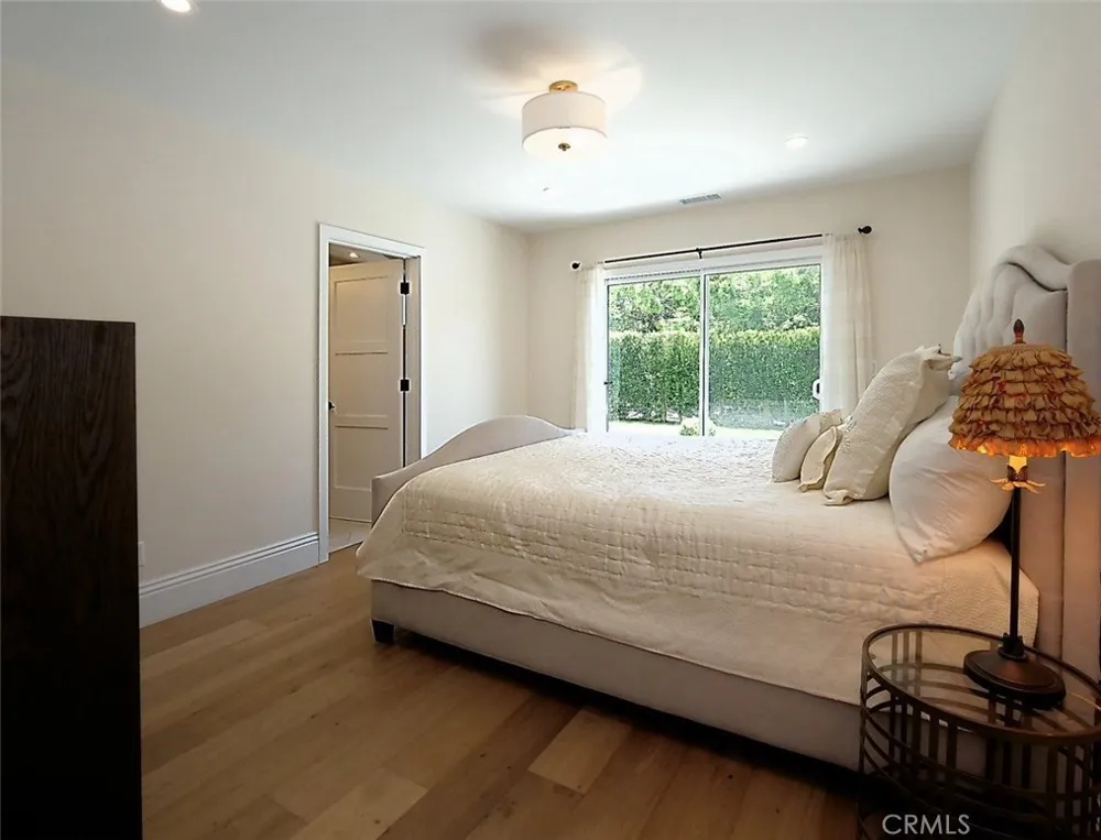 2 El Concho Lane Rolling Hills, CA 90274