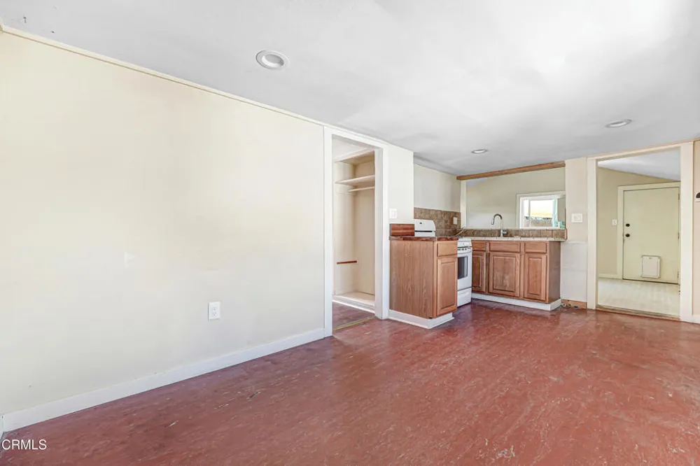 203 Fulton Street Ojai, CA 93023