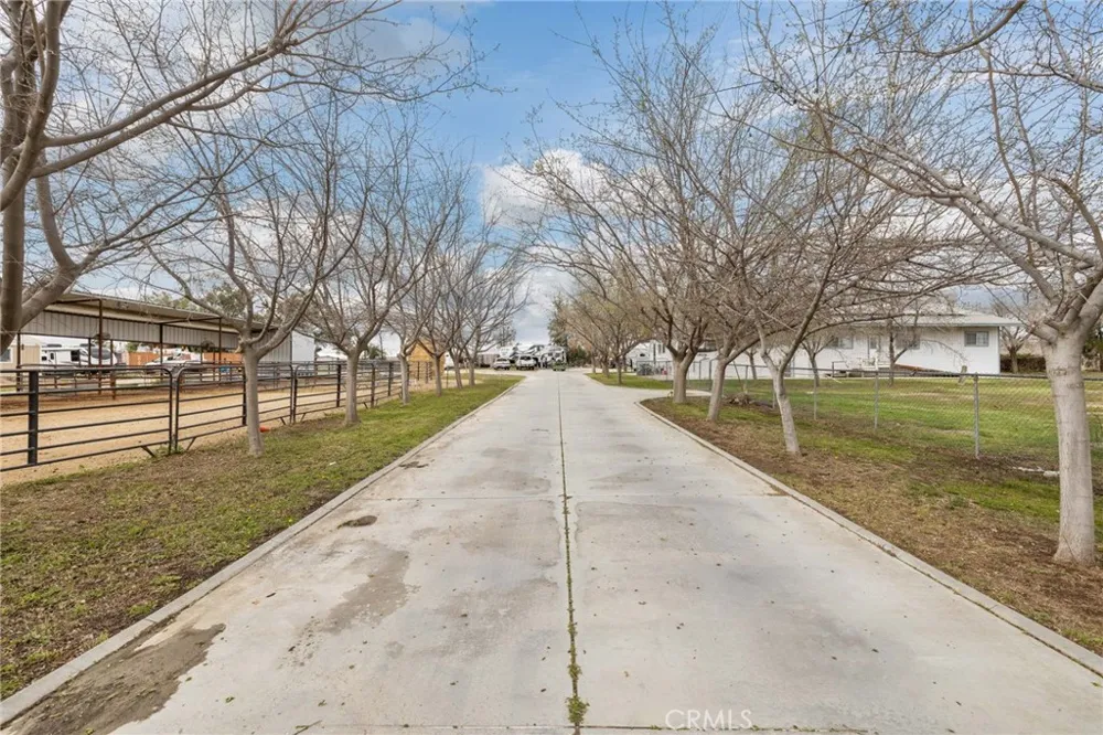 28106 Highway 119 Taft, CA 93268