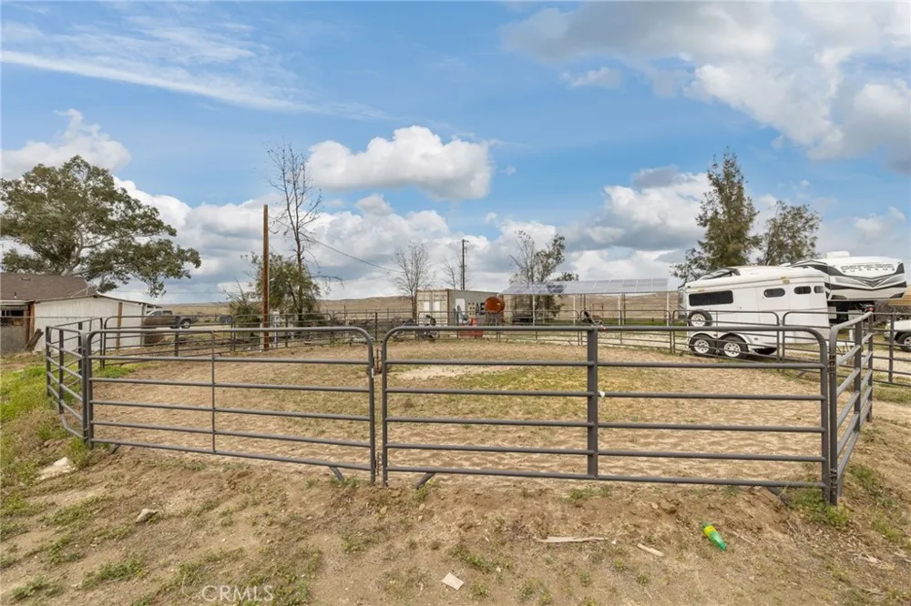 28106 Highway 119 Taft, CA 93268