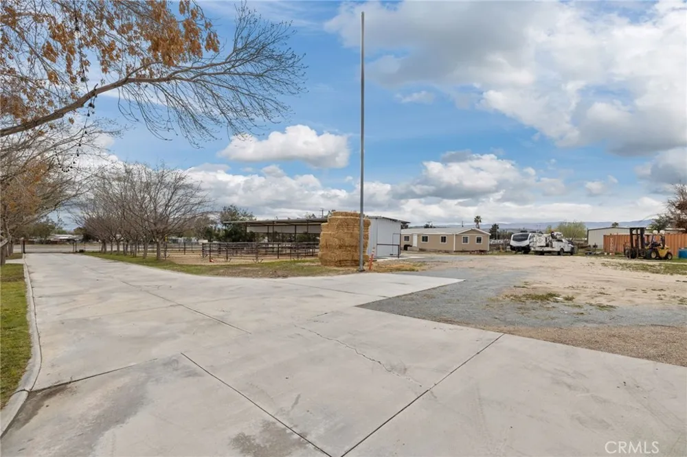 28106 Highway 119 Taft, CA 93268