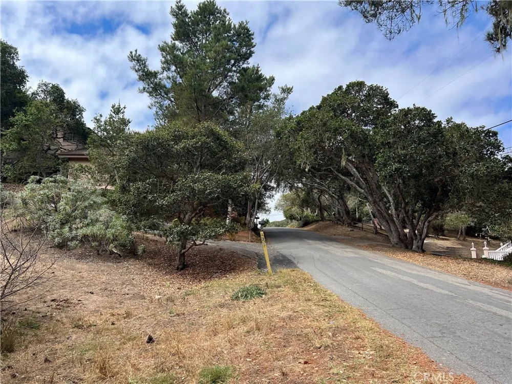 1280 Warren Road Cambria, CA 93428
