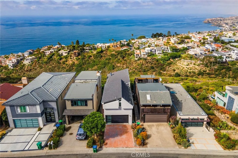 881 Quivera Street Laguna Beach, CA 92651