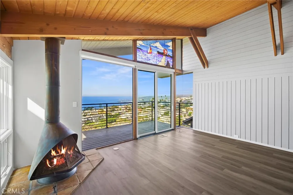 881 Quivera Street Laguna Beach, CA 92651