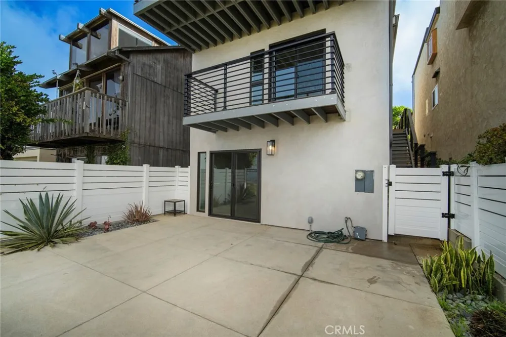 881 Quivera Street Laguna Beach, CA 92651