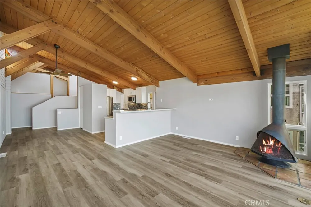 881 Quivera Street Laguna Beach, CA 92651