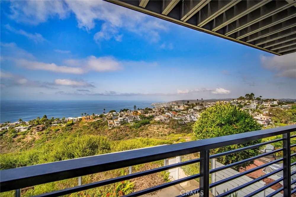 881 Quivera Street Laguna Beach, CA 92651