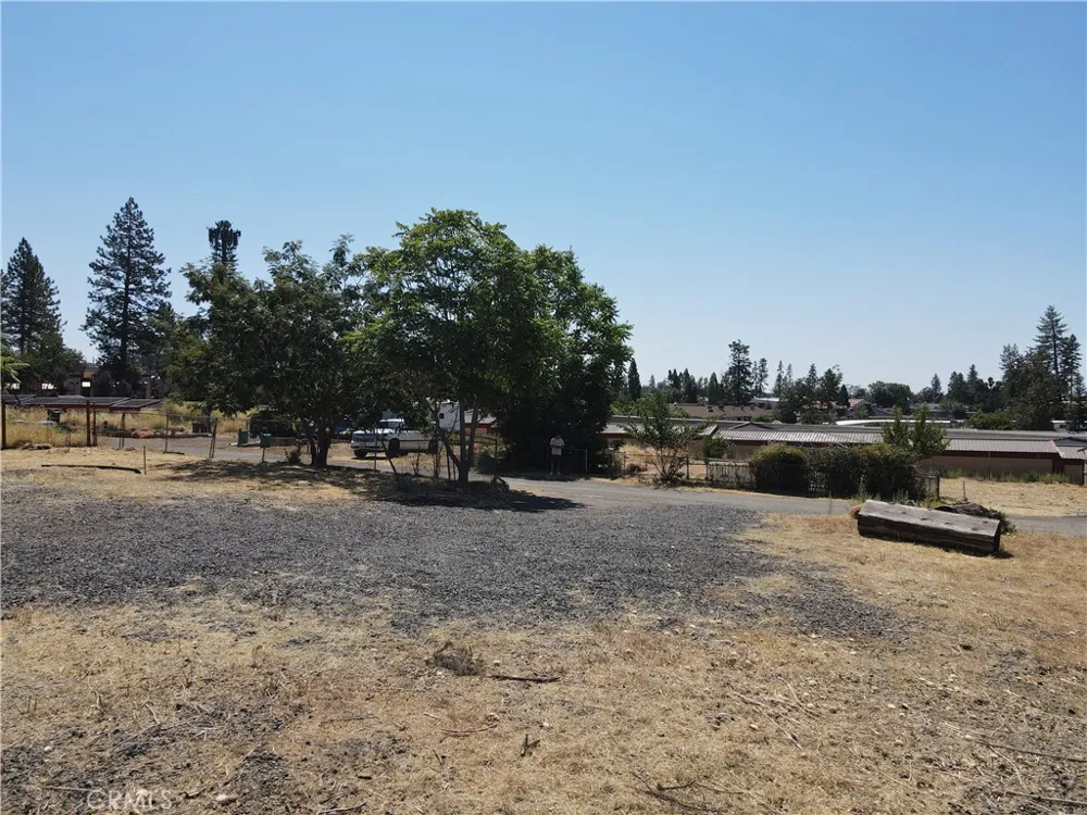 675 Memorial Paradise, CA 95969