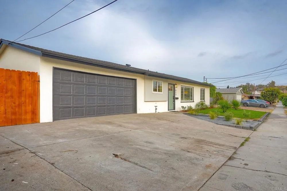 617 Osage St Spring Valley, CA 91977