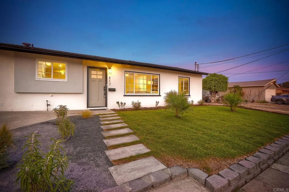 617 Osage St Spring Valley, CA 91977