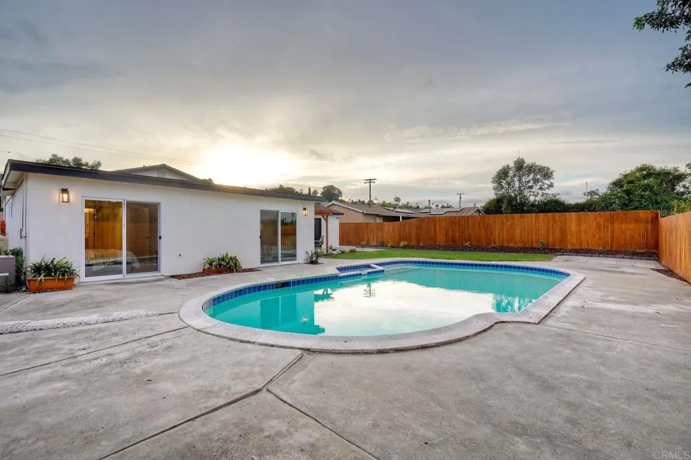 617 Osage St Spring Valley, CA 91977